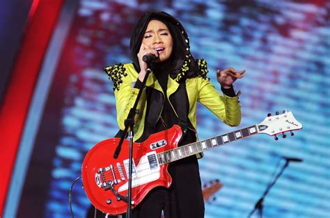 Pam Chia Concert: A Night of Malaysian Pop Music Brilliance with Unexpected Turns!