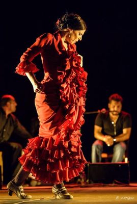 Zazá's Flamenco Fiesta: A Night of Passionate Dance, Culinary Delights, and Unforgettable Shenanigans!